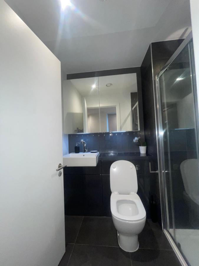 Immaculate 2Bed Apartment In London- City Views Exterior photo