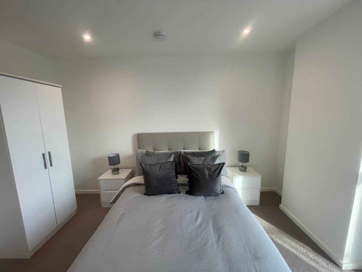 Immaculate 2Bed Apartment In London- City Views Exterior photo